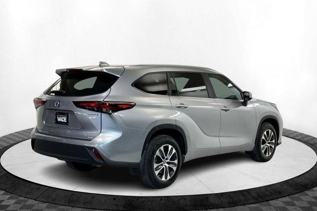 used 2024 Toyota Highlander Hybrid car, priced at $43,710