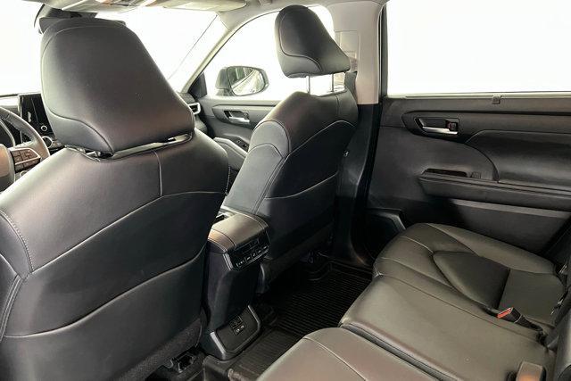 used 2024 Toyota Highlander Hybrid car, priced at $43,710
