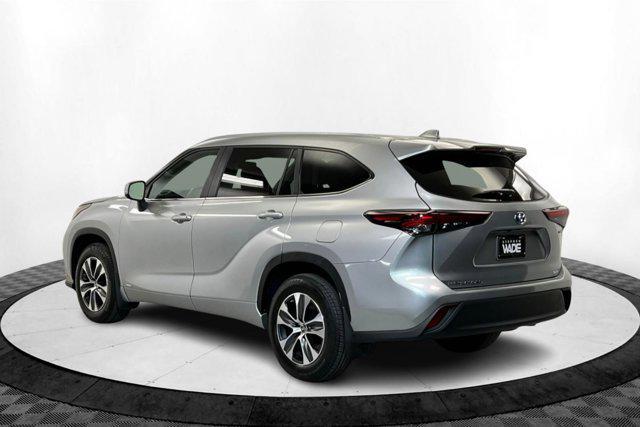 used 2024 Toyota Highlander Hybrid car, priced at $43,710