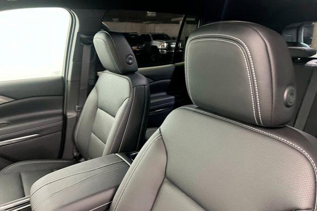 new 2025 Chevrolet Traverse car, priced at $45,795