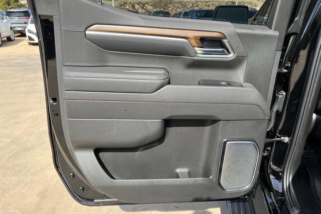 new 2025 Chevrolet Silverado 1500 car, priced at $76,675