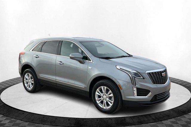 new 2025 Cadillac XT5 car, priced at $48,100
