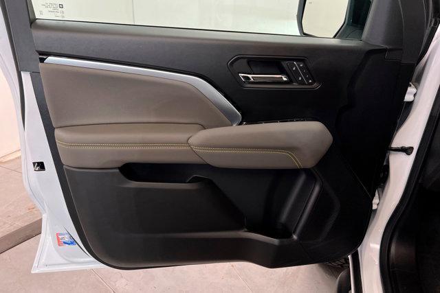 new 2025 Chevrolet Colorado car, priced at $54,740