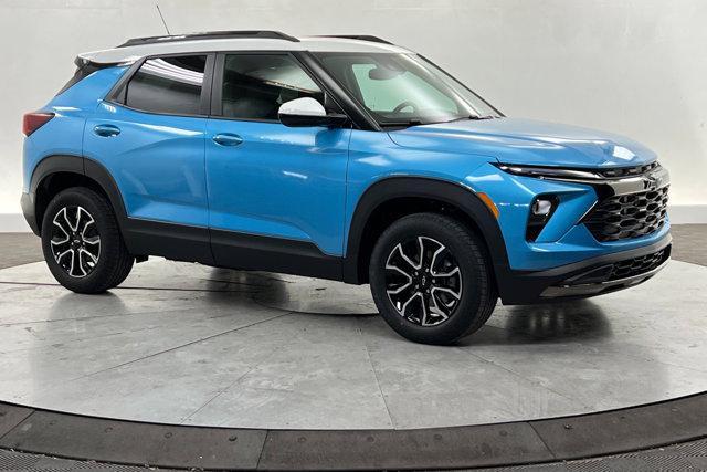 new 2025 Chevrolet TrailBlazer car, priced at $34,720