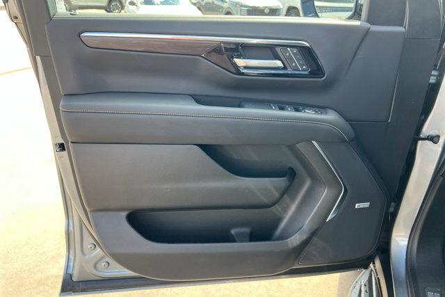 new 2026 Chevrolet Suburban car, priced at $80,895