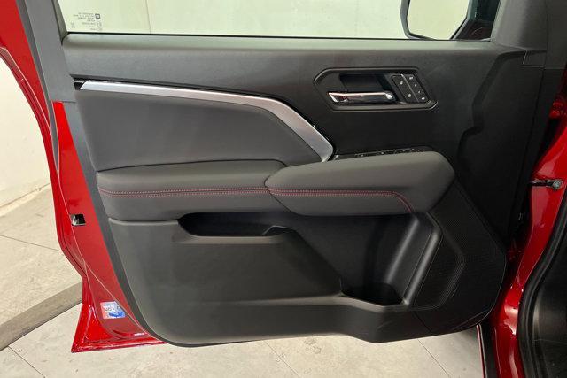 new 2025 Chevrolet Colorado car, priced at $50,205