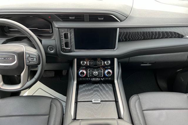 used 2024 GMC Yukon car, priced at $73,688