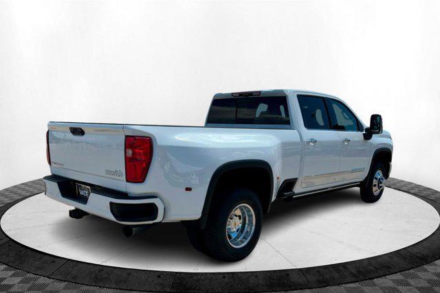 new 2025 Chevrolet Silverado 3500 car, priced at $92,165