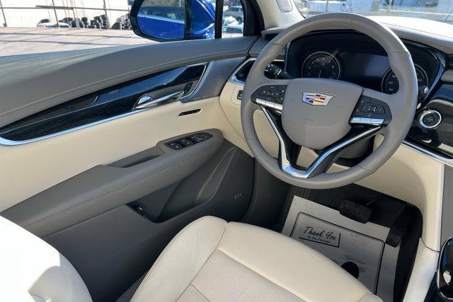 used 2025 Cadillac XT6 car, priced at $52,333