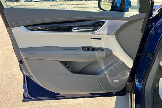 used 2025 Cadillac XT6 car, priced at $52,333