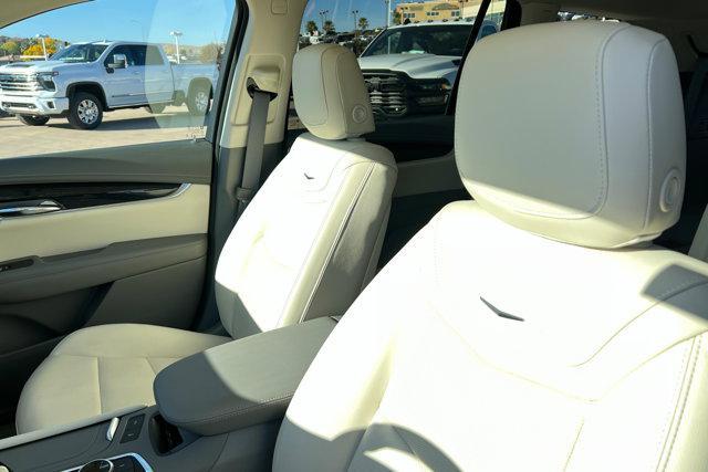 used 2025 Cadillac XT6 car, priced at $52,333