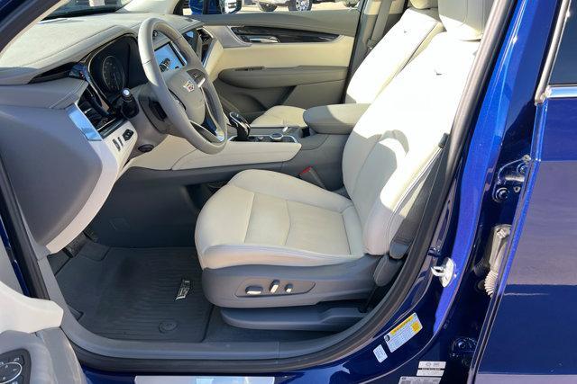 used 2025 Cadillac XT6 car, priced at $52,333