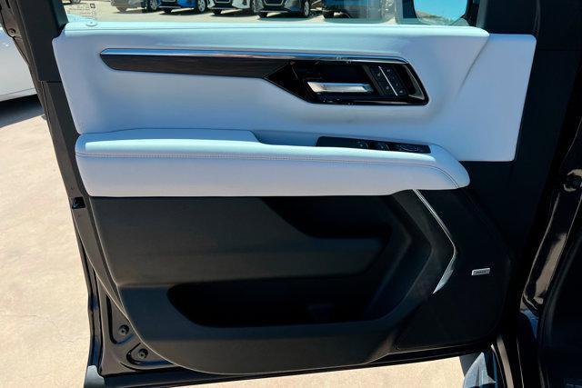 new 2025 Chevrolet Suburban car, priced at $81,795