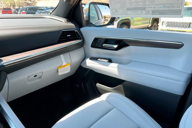 new 2025 Chevrolet Suburban car, priced at $81,795