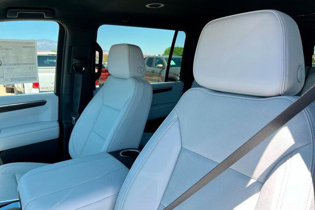 new 2025 Chevrolet Suburban car, priced at $81,795