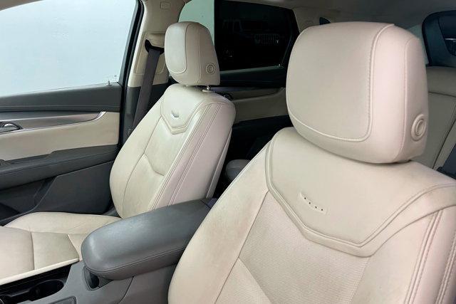 used 2017 Cadillac XT5 car, priced at $13,744