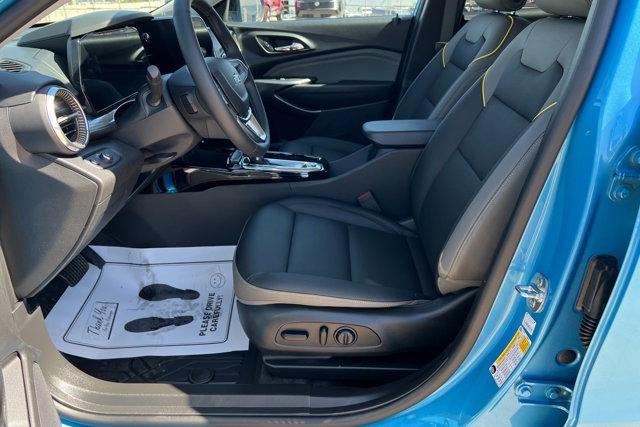 new 2025 Chevrolet Trax car, priced at $27,235