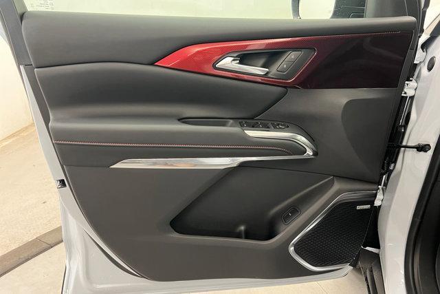 new 2026 Chevrolet Traverse car, priced at $58,875