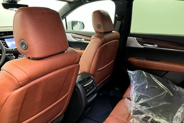 new 2025 Cadillac XT5 car, priced at $67,535