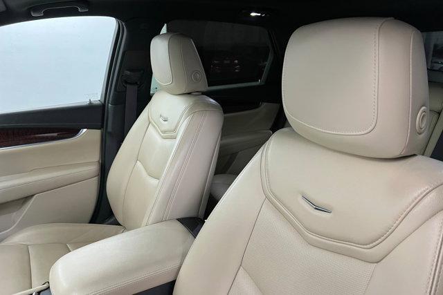 used 2018 Cadillac XT5 car, priced at $21,373