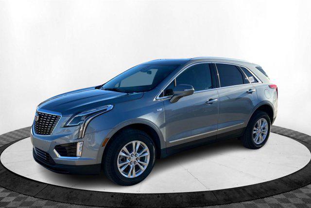new 2025 Cadillac XT5 car, priced at $48,585