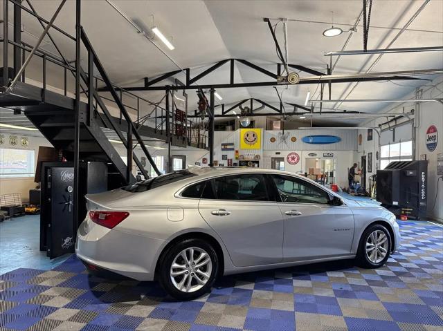used 2018 Chevrolet Malibu car, priced at $15,999