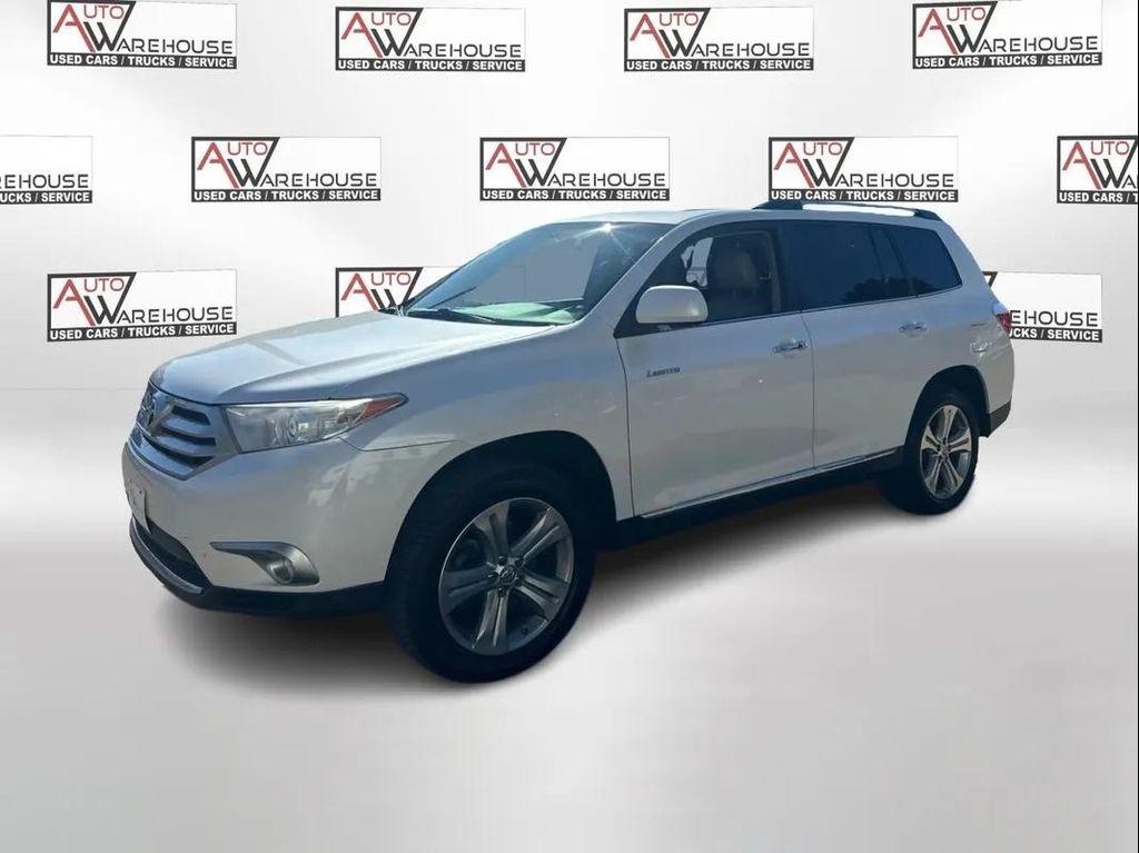 used 2012 Toyota Highlander car, priced at $14,950