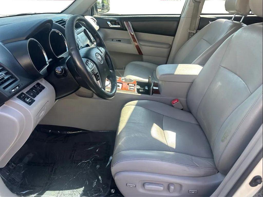 used 2012 Toyota Highlander car, priced at $14,950