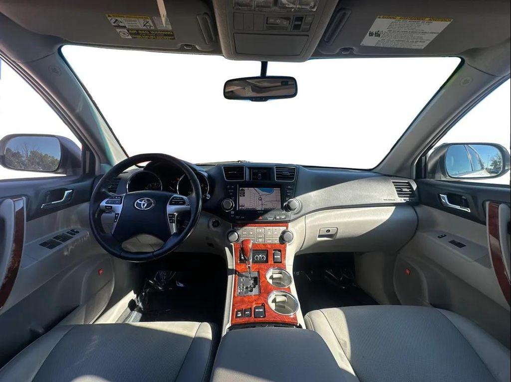used 2012 Toyota Highlander car, priced at $14,950