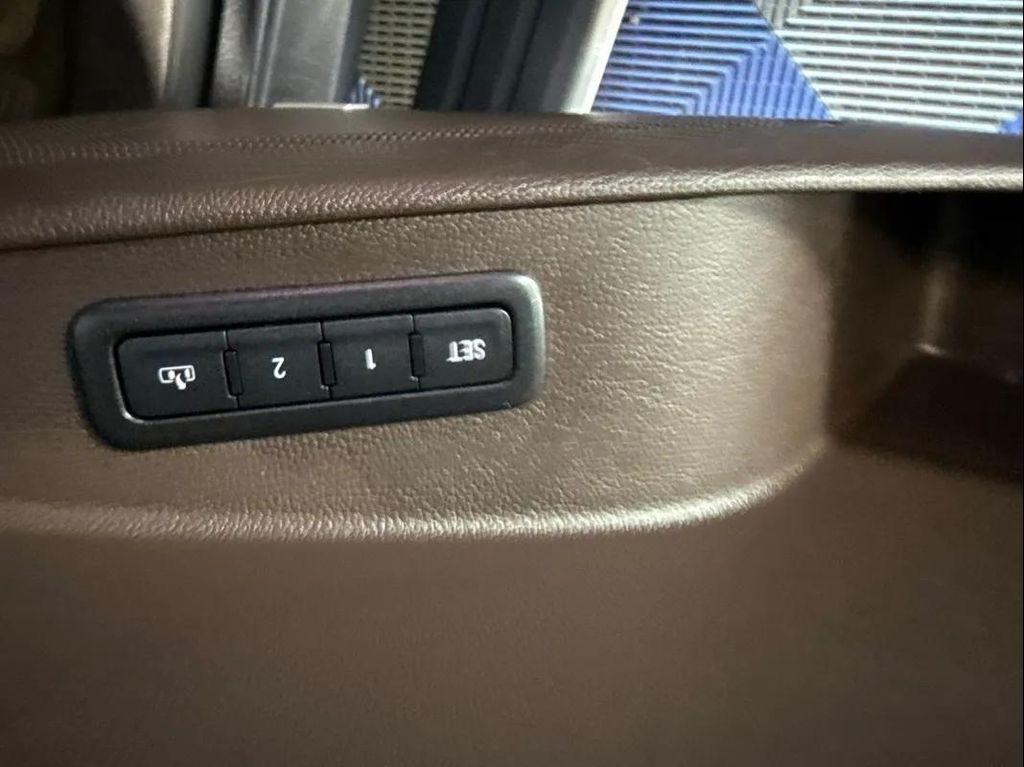 used 2015 GMC Yukon car, priced at $22,988