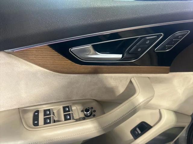 used 2017 Audi Q7 car, priced at $19,450