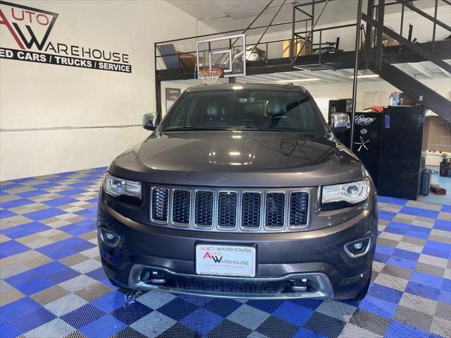 used 2015 Jeep Grand Cherokee car, priced at $17,488