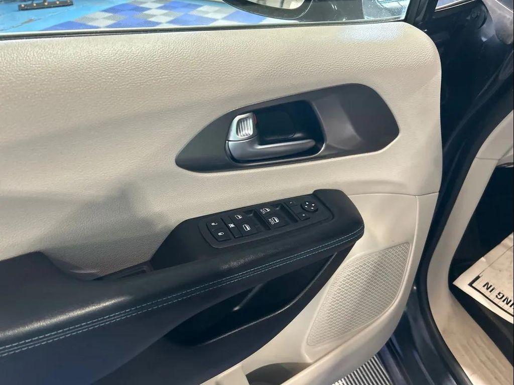 used 2021 Chrysler Pacifica car, priced at $15,988