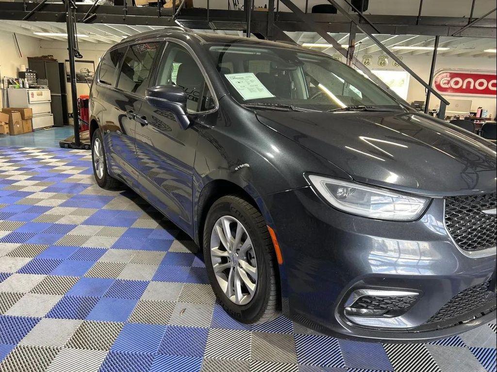 used 2021 Chrysler Pacifica car, priced at $15,988