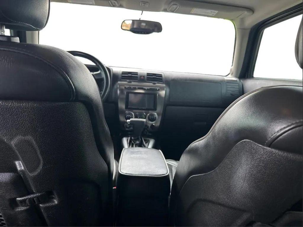 used 2008 Hummer H3 car, priced at $14,400