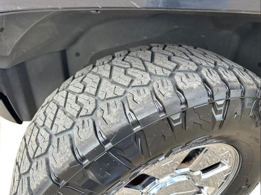 used 2008 Hummer H3 car, priced at $14,400