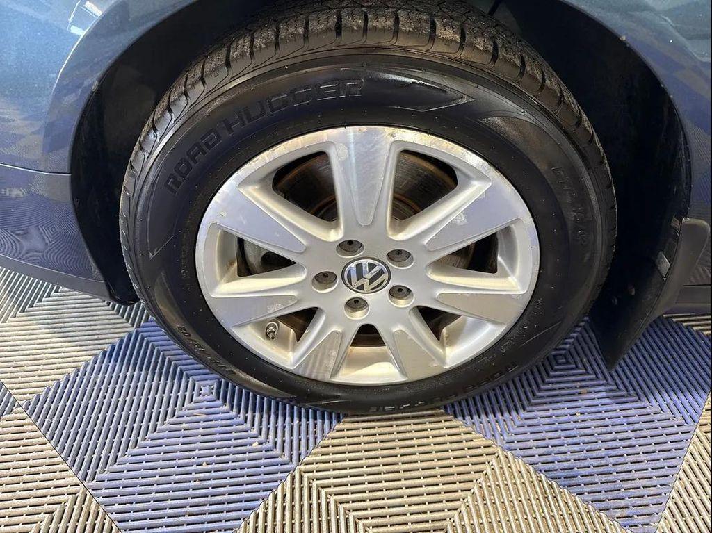 used 2006 Volkswagen Passat car, priced at $3,999