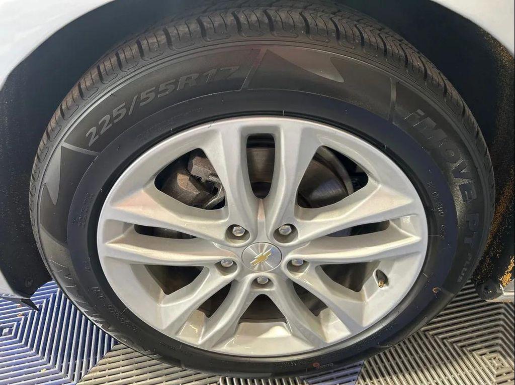 used 2018 Chevrolet Malibu car, priced at $18,988