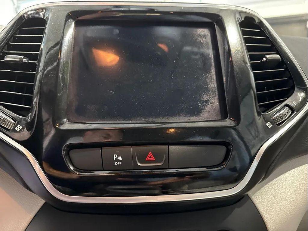 used 2020 Jeep Cherokee car, priced at $22,988