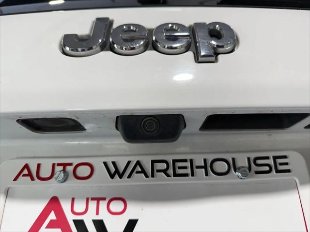 used 2020 Jeep Cherokee car, priced at $22,988