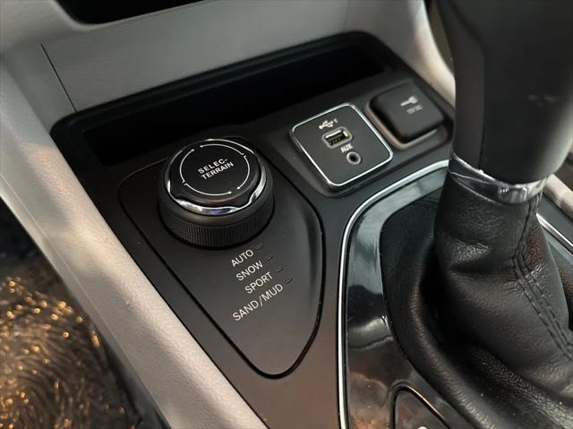 used 2020 Jeep Cherokee car, priced at $22,988
