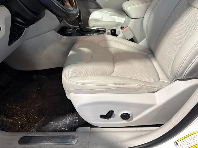 used 2020 Jeep Cherokee car, priced at $22,988