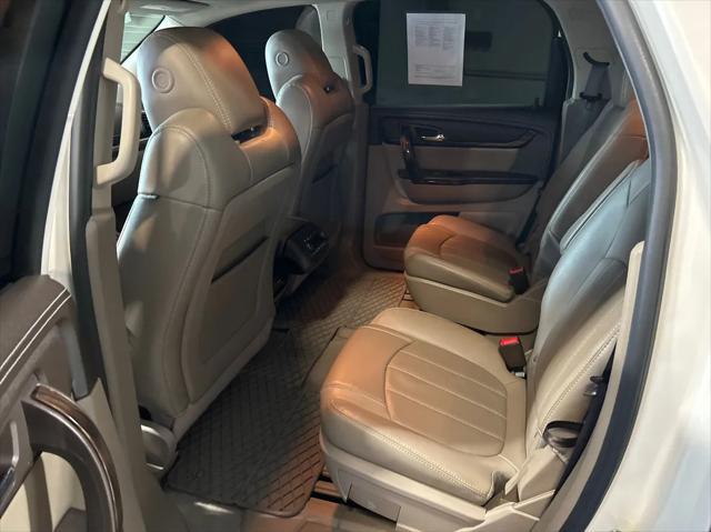 used 2015 GMC Acadia car, priced at $15,999