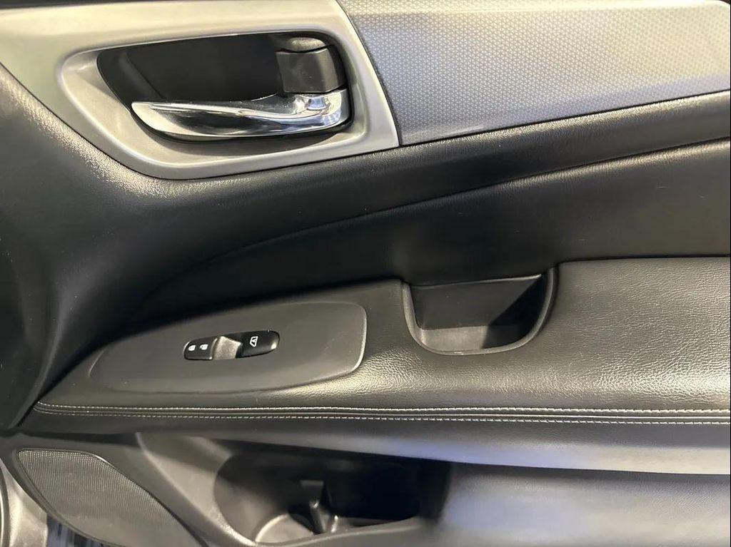 used 2017 Nissan Pathfinder car, priced at $9,988