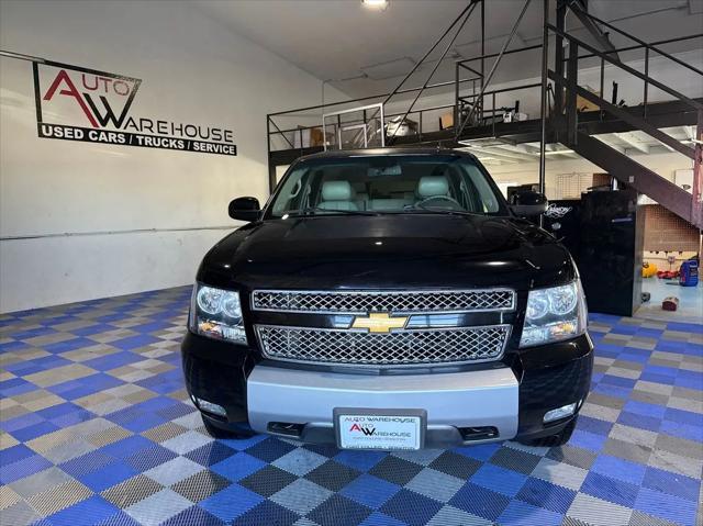 used 2014 Chevrolet Suburban car, priced at $13,499