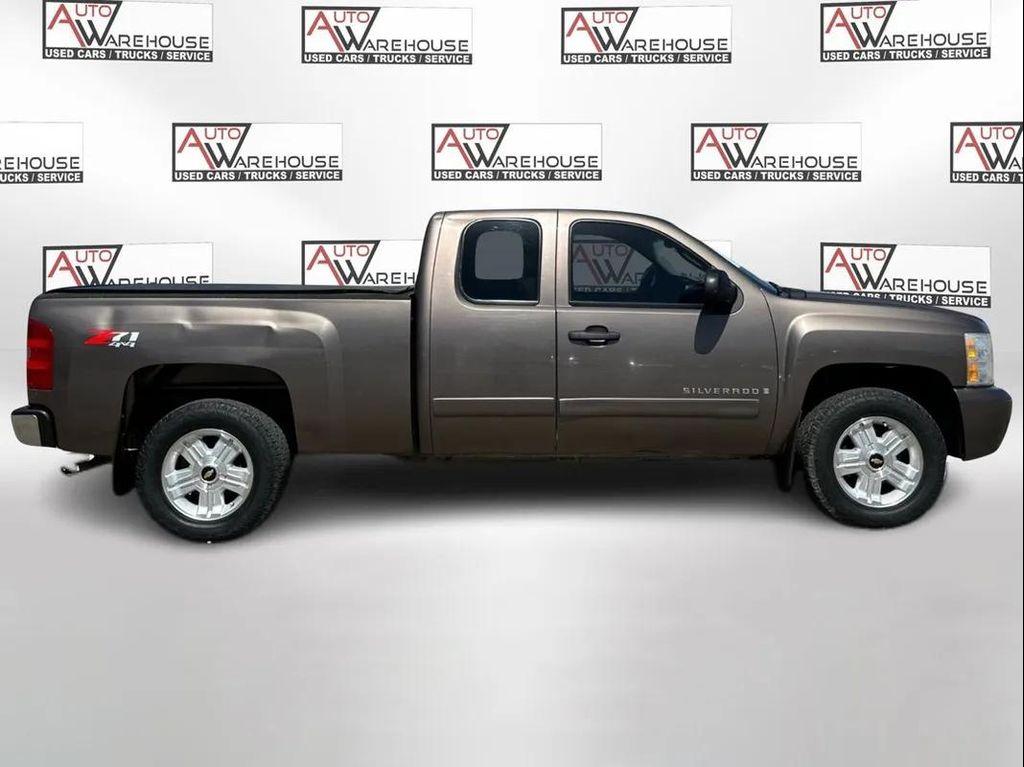 used 2008 Chevrolet Silverado 1500 car, priced at $13,998