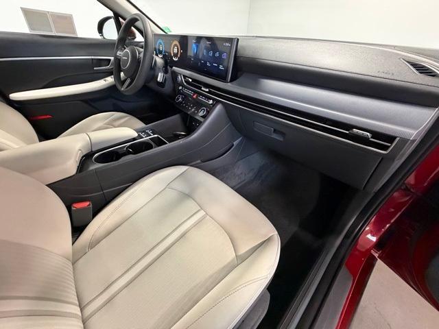 used 2024 Hyundai Sonata car, priced at $23,931