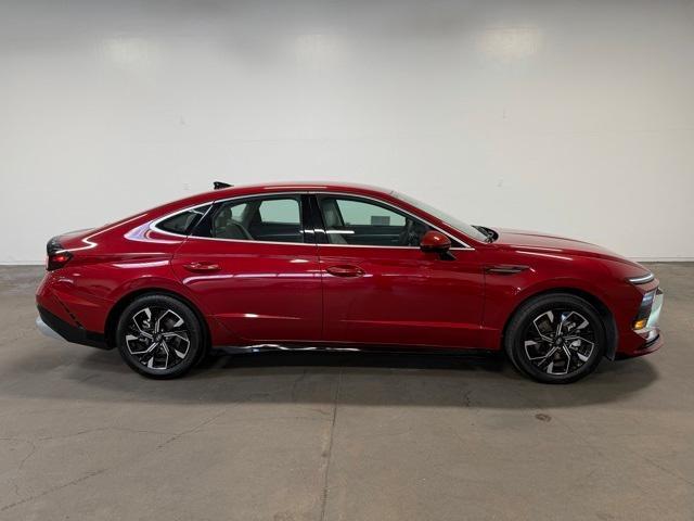 used 2024 Hyundai Sonata car, priced at $23,931