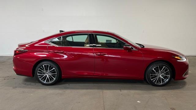 used 2022 Lexus ES 350 car, priced at $36,930