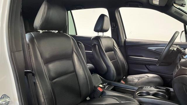 used 2022 Honda Pilot car, priced at $27,450